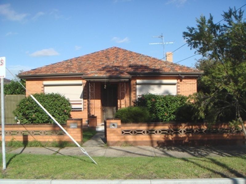 2 Marsden Crescent, St Albans VIC 3021