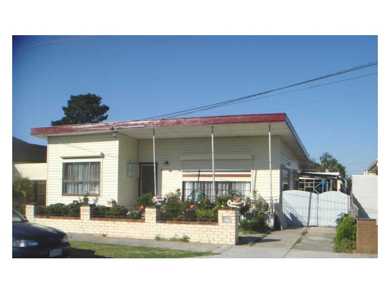 36 Erica Avenue, St Albans VIC 3021