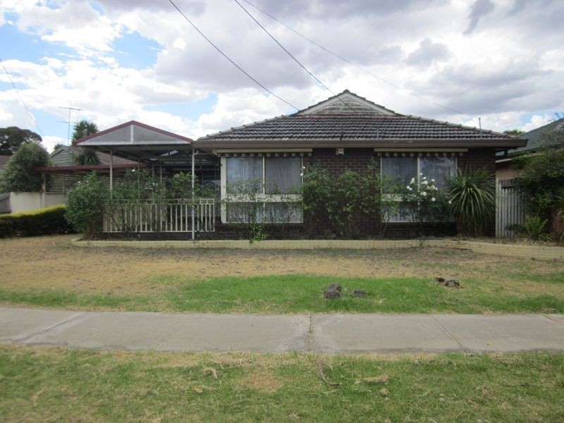 16 Dover Street, Albanvale VIC 3021