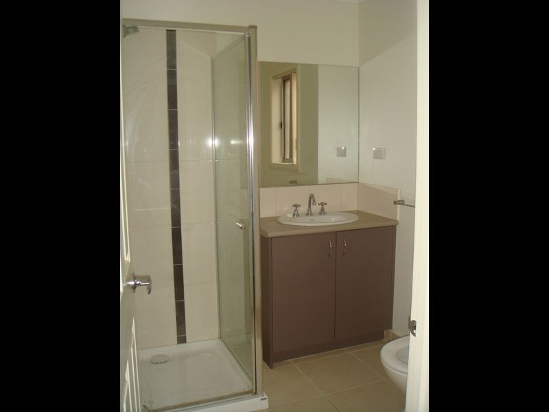 5 Warin Road, Deer Park VIC 3023