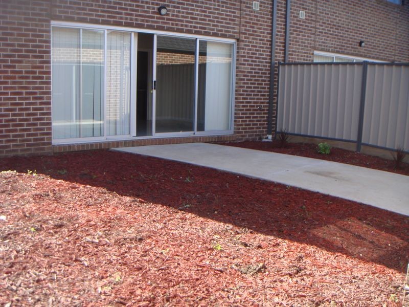 4 Pipers Lane, Deer Park VIC 3023