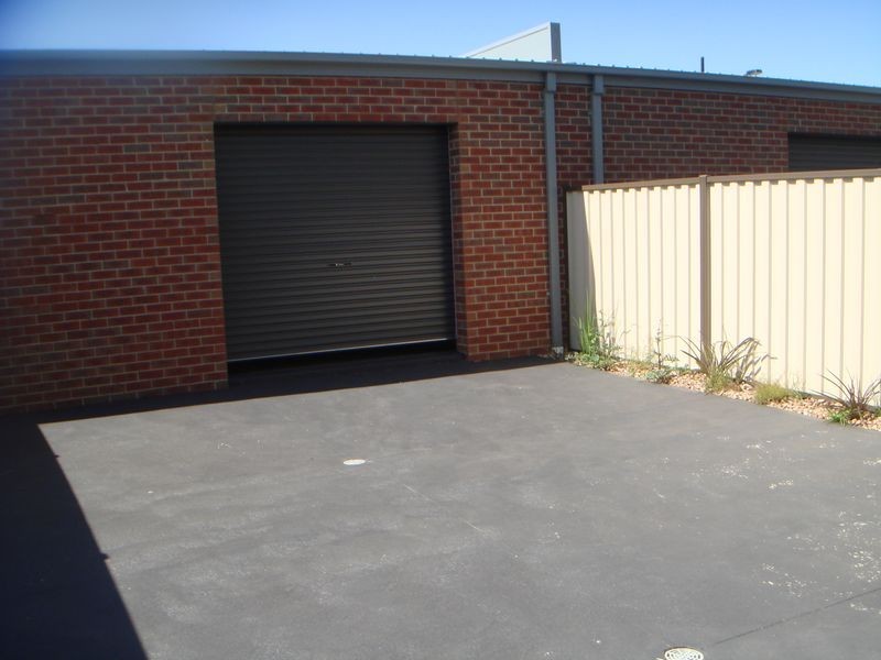 608 Cunningham Chase, Deer Park VIC 3023