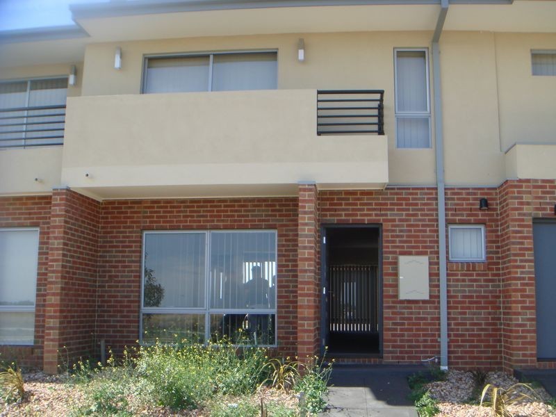 610 Cunningham Chase, Deer Park VIC 3023