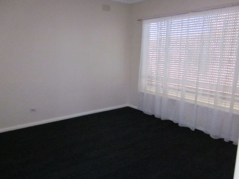 26 Leslie Street, St Albans VIC 3021