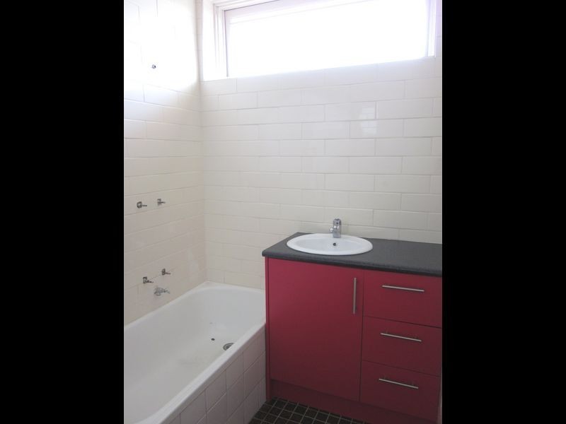 5/10 Percy Street, St Albans VIC 3021