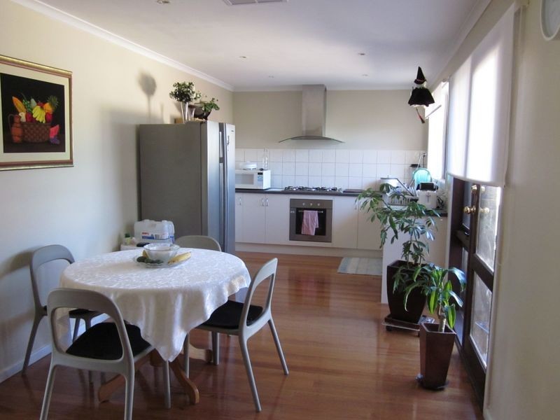 29 Harcourt Avenue, St Albans VIC 3021