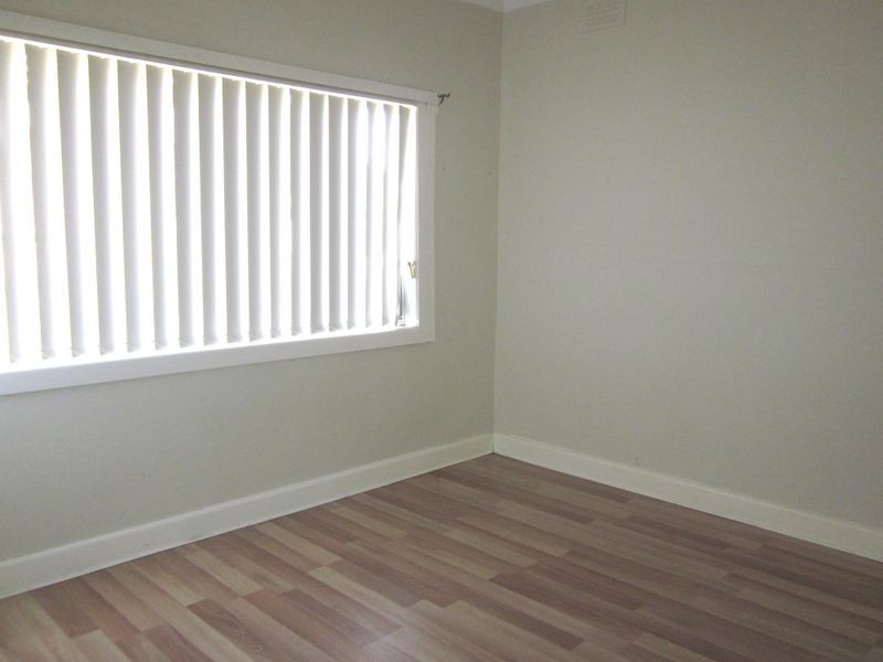 23 Cranbourne Ave, Sunshine North VIC 3020