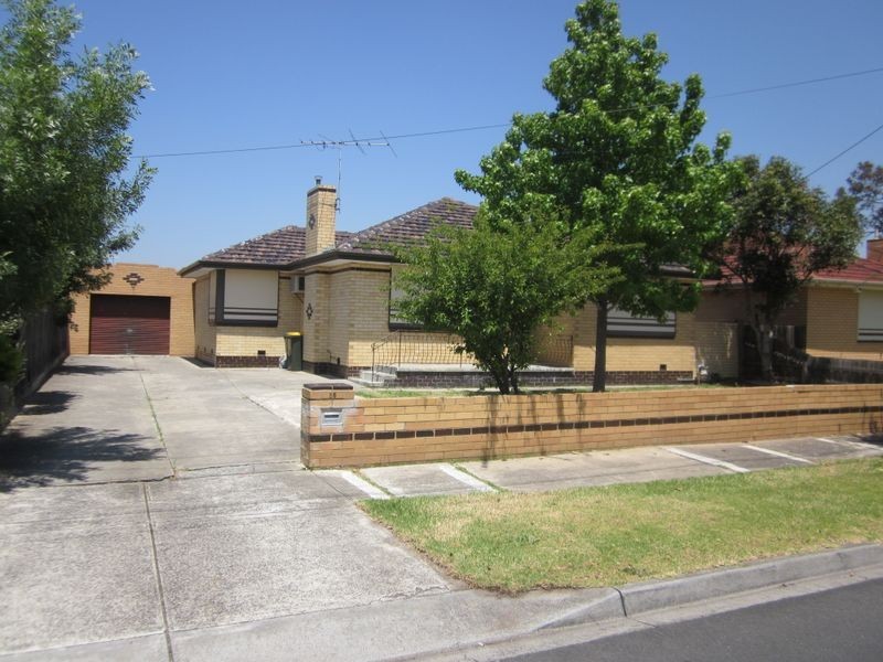 85 Oleander Drive, St Albans VIC 3021