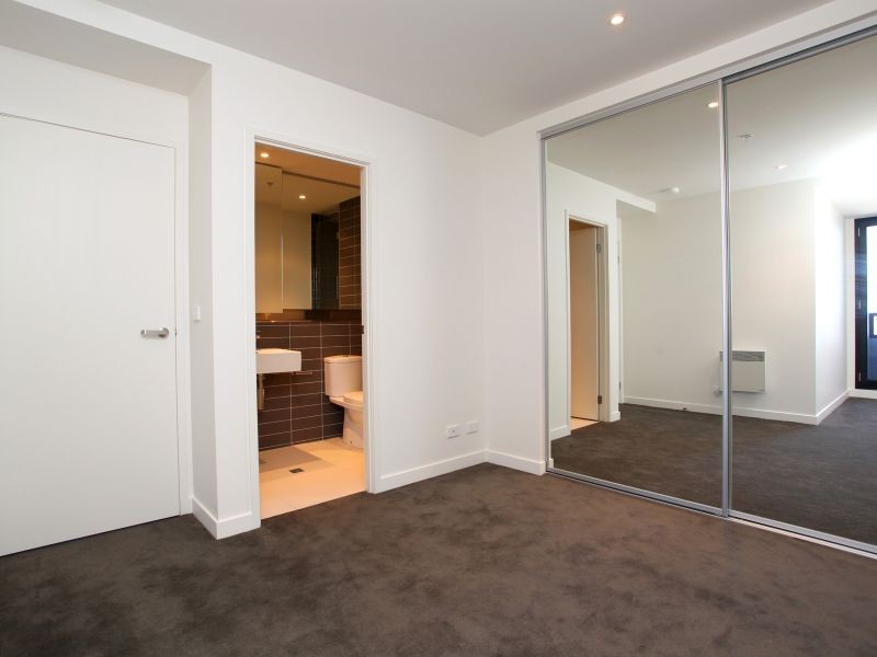 B510/62 Nicholson Street, Footscray VIC 3011