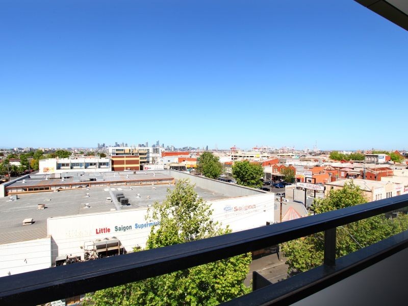 B510/62 Nicholson Street, Footscray VIC 3011