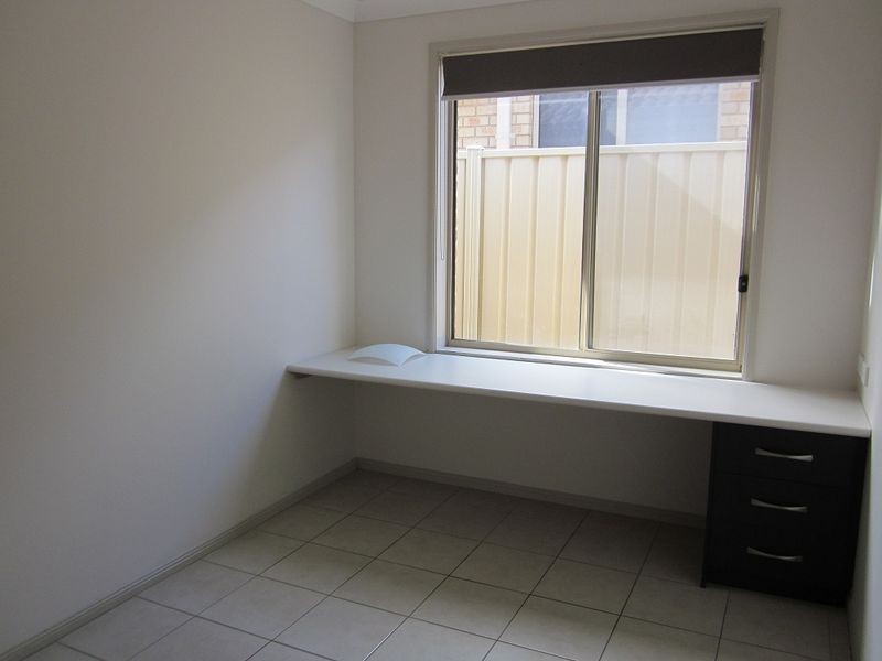 13 Lynne Maree Avenue, Deer Park VIC 3023