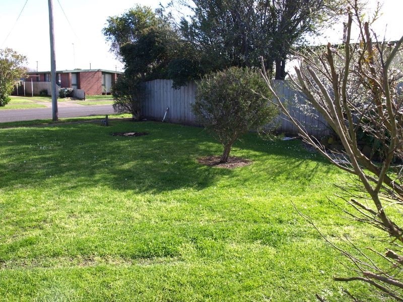 10 Donaldson Drive, Warrnambool VIC 3280