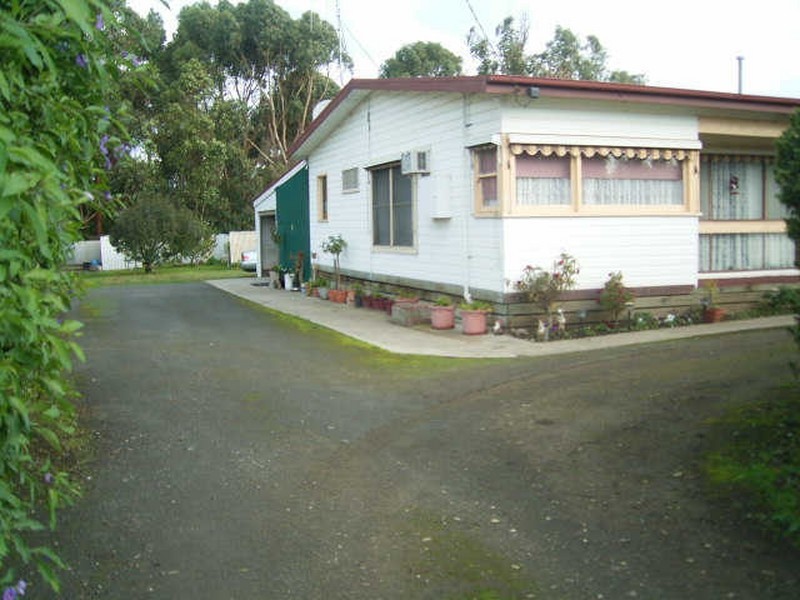 57 Ziegler Parade, Allansford VIC 3277
