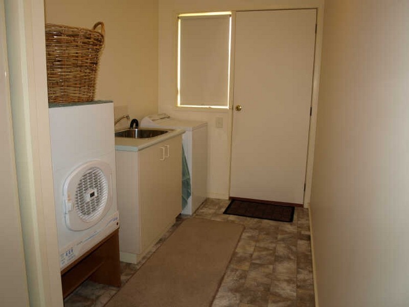 1/18 Caroville Drive, Warrnambool VIC 3280