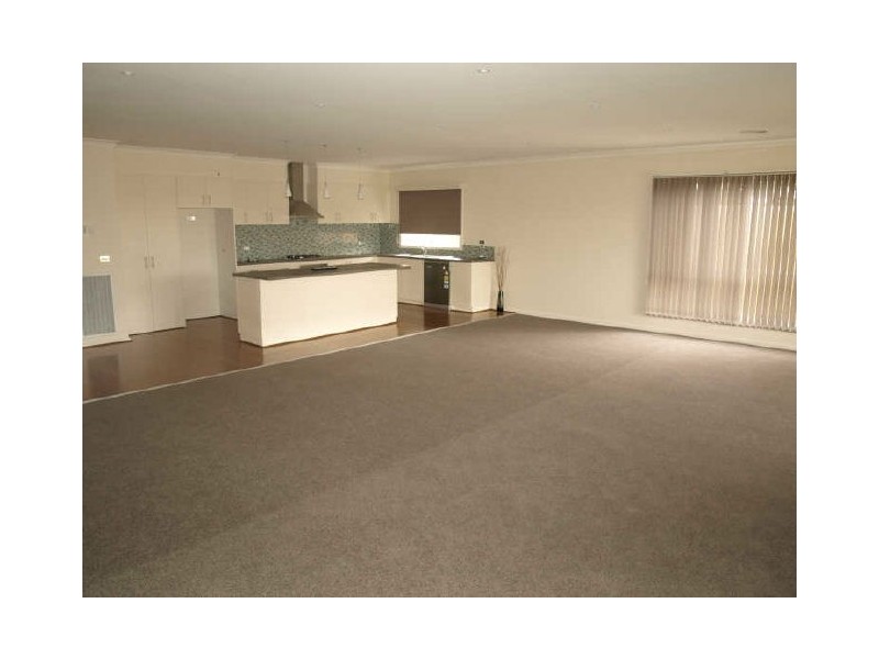 64 Learmonth Street, Portland VIC 3305