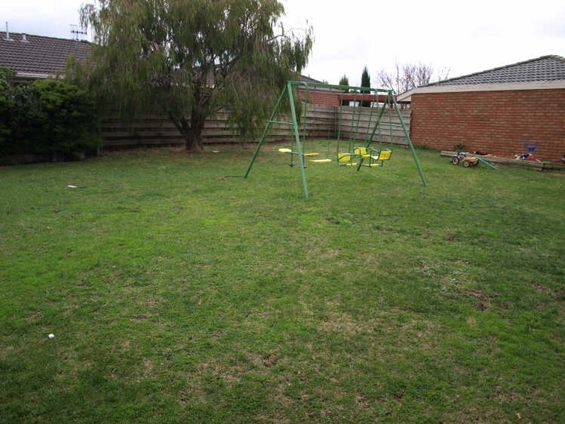 9 Adam Court, Warrnambool VIC 3280