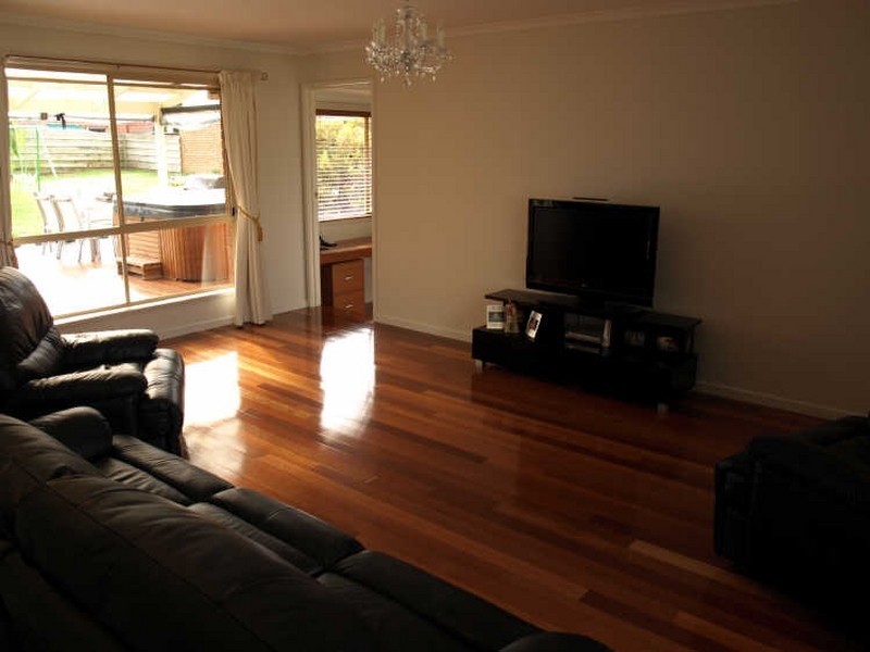 9 Adam Court, Warrnambool VIC 3280