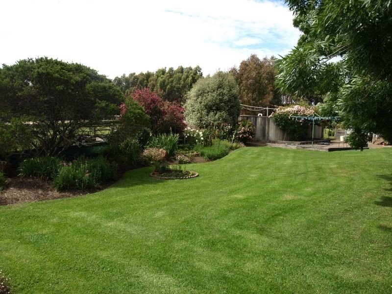 1302 Caramut Road, Winslow VIC 3281