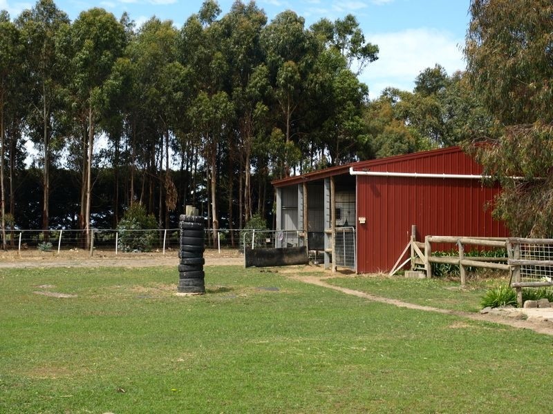 1302 Caramut Road, Winslow VIC 3281