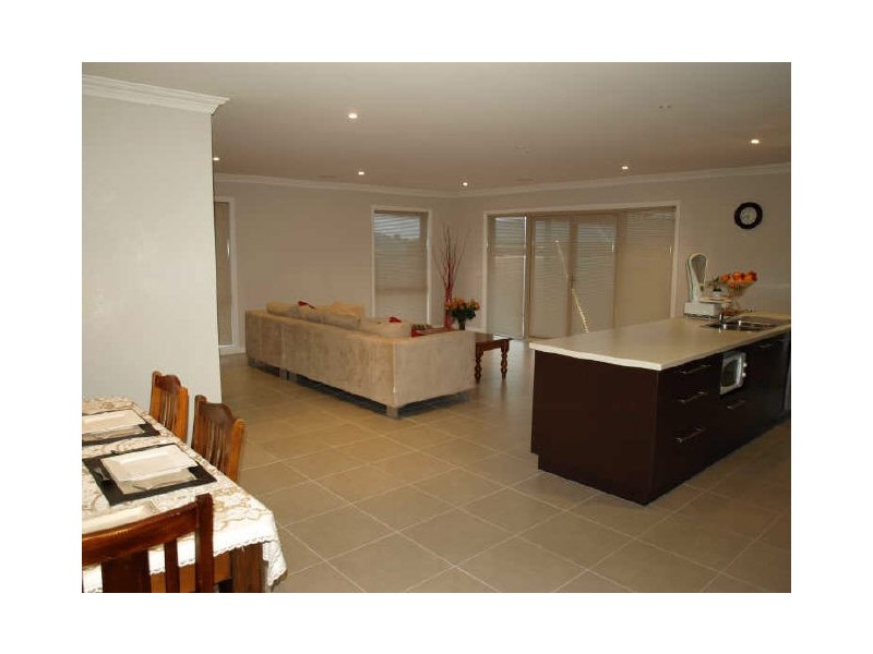 16 Flinders Street, Warrnambool VIC 3280