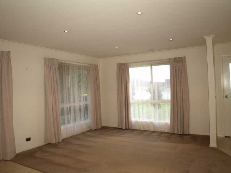 1/3 Mugavin Drive, Warrnambool VIC 3280