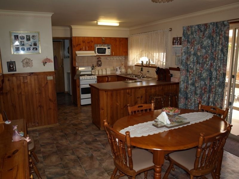 3 Hayley Drive, Warrnambool VIC 3280