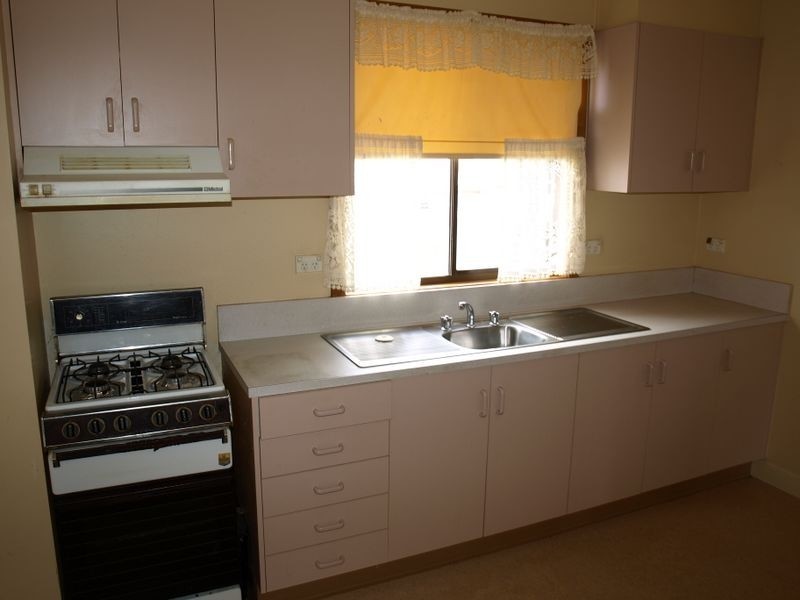 15 Wattle Grove, Warrnambool VIC 3280