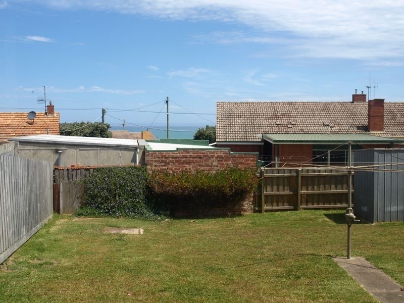 15 Wattle Grove, Warrnambool VIC 3280