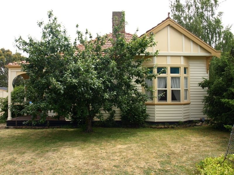 7940 Hamilton Highway, Hamilton VIC 3300