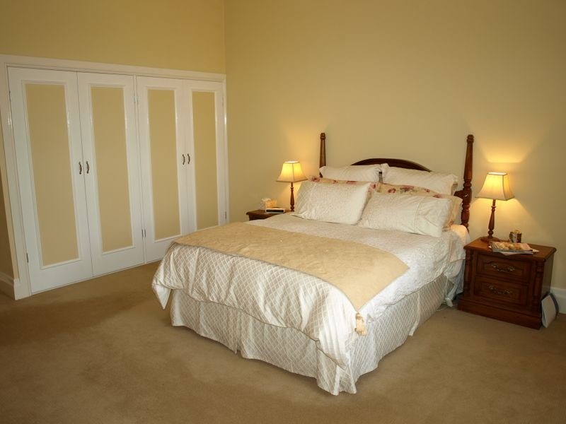 7940 Hamilton Highway, Hamilton VIC 3300