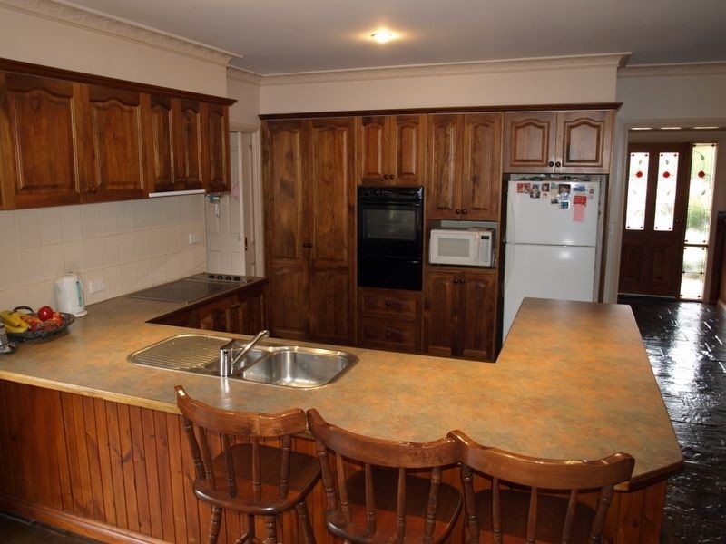 9 Tara Court, Warrnambool VIC 3280