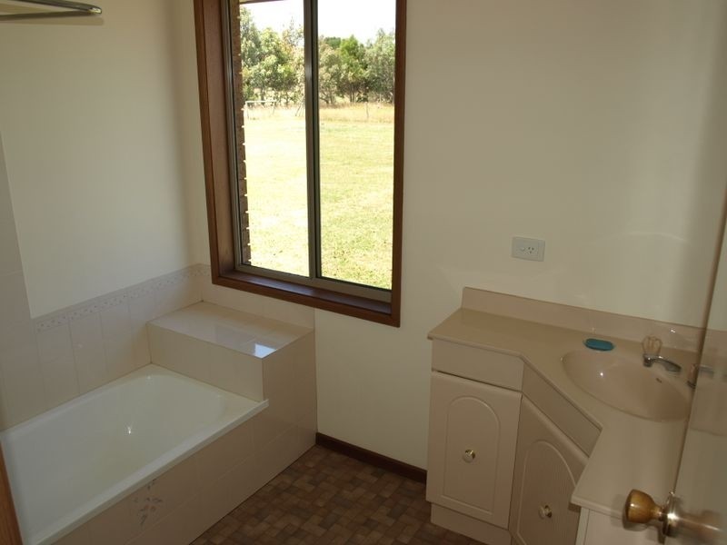 25 Veal Road, Warrnambool VIC 3280