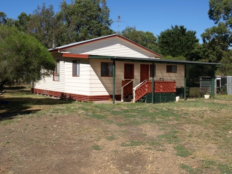 12 Queens Street, Framlingham VIC 3265