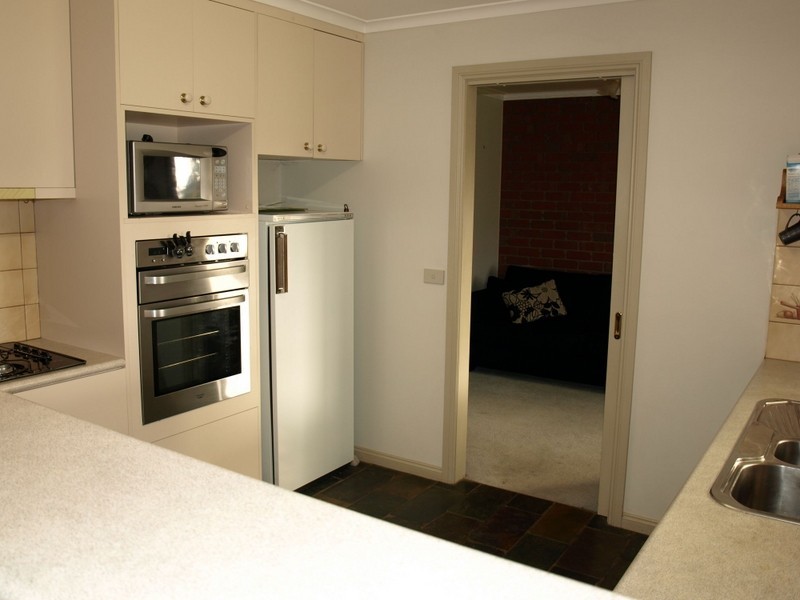 24 Clarke Street, Warrnambool VIC 3280