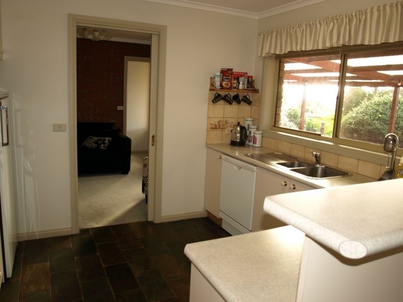 24 Clarke Street, Warrnambool VIC 3280