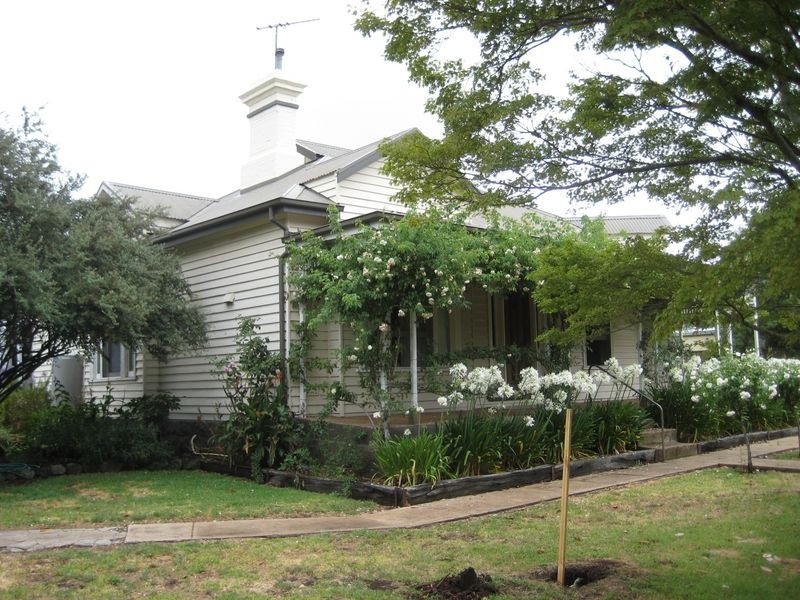 63 Bell Street, Hamilton VIC 3300