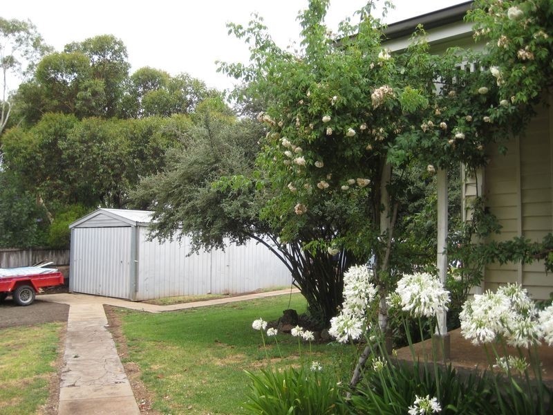 63 Bell Street, Hamilton VIC 3300