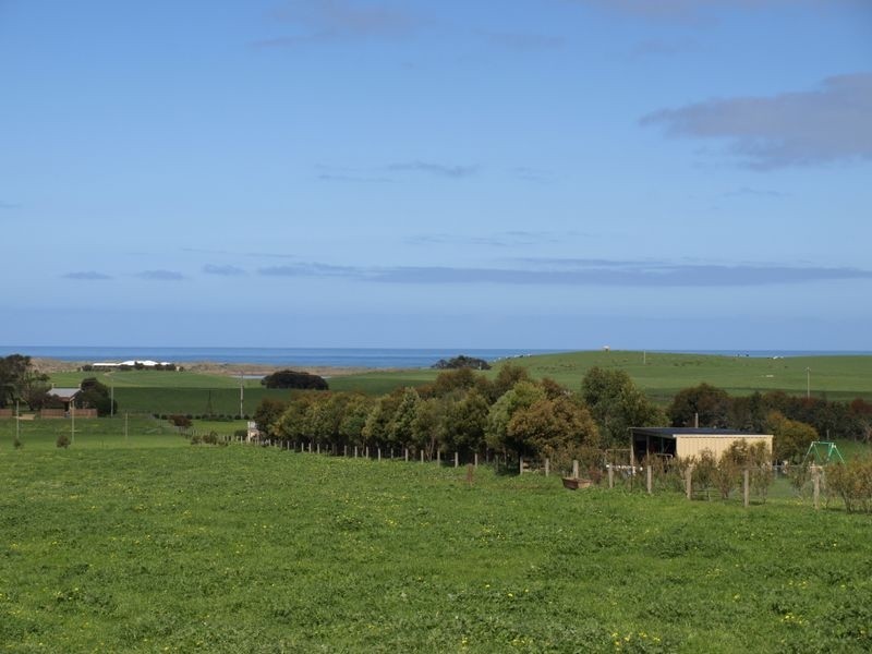 18 Douglas Lane, Illowa VIC 3282