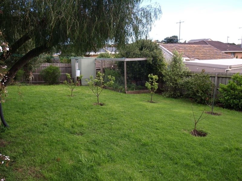 20 Hickford Parade, Warrnambool VIC 3280