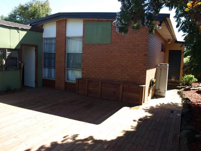 35 Fairfax Avenue, Warrnambool VIC 3280