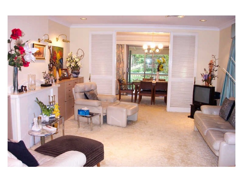 9 Cassandra Avenue, St Ives NSW 2075