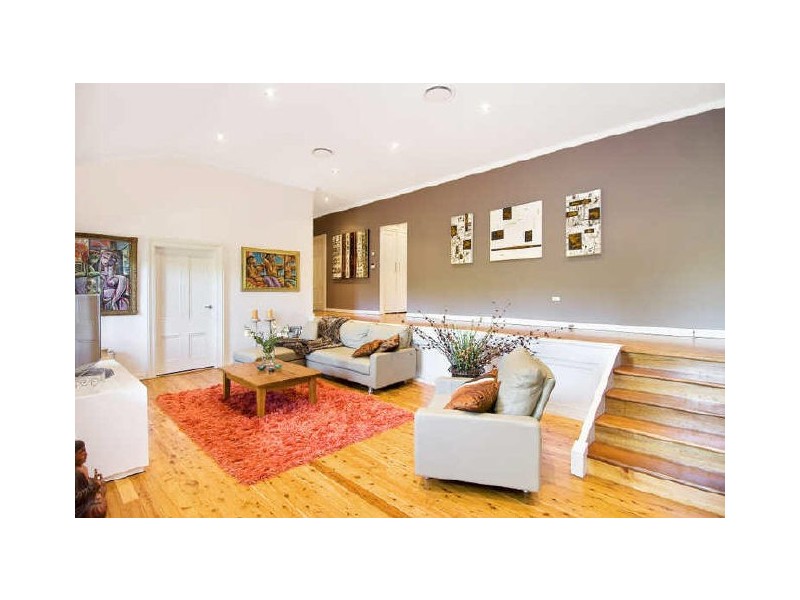 81 Memorial Avenue, St Ives NSW 2075