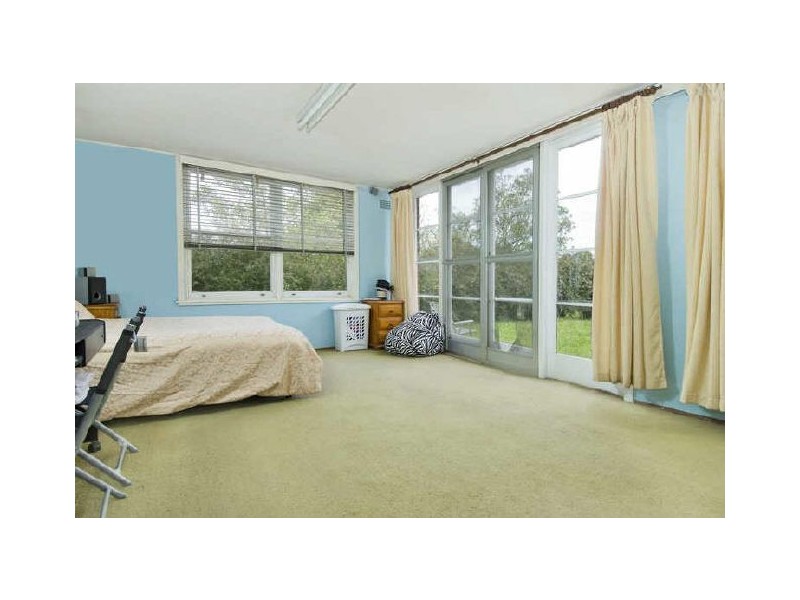 25 Kanoona Avenue, St Ives NSW 2075