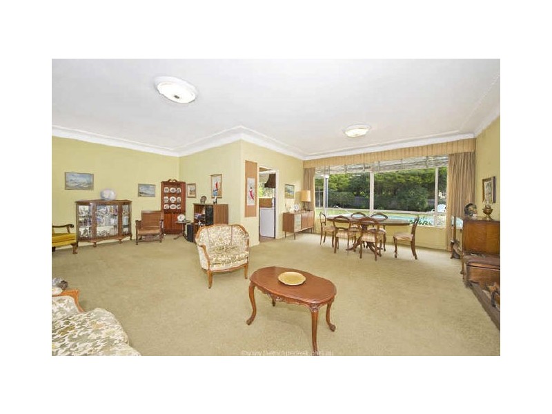 18 Kenthurst Road, St Ives NSW 2075