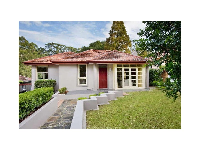 9 Putarri Avenue, St Ives NSW 2075