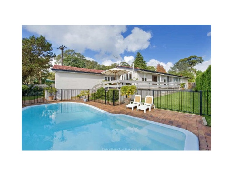 1 Oxley Avenue, St Ives NSW 2075