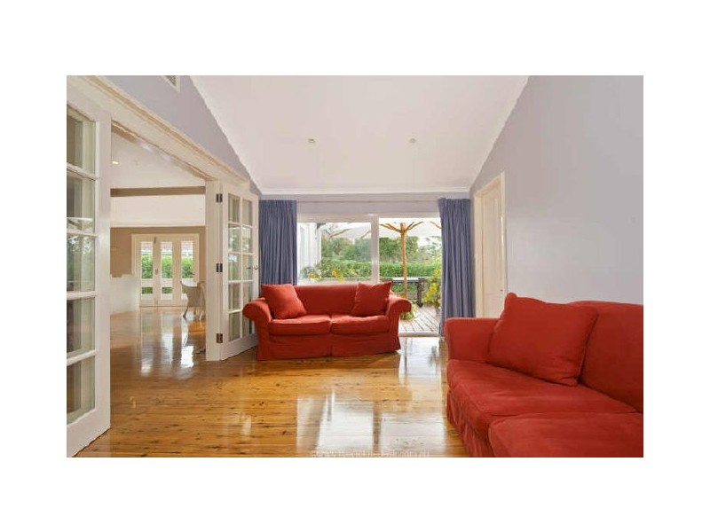 1 Oxley Avenue, St Ives NSW 2075