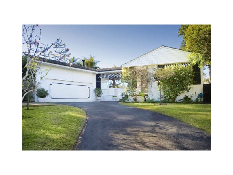 8 Barra Brui Crescent, St Ives NSW 2075