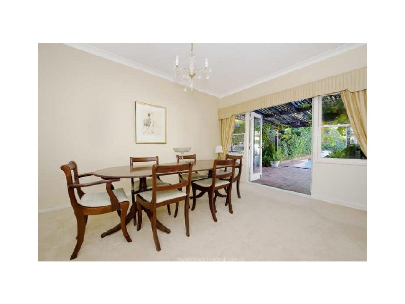 8 Barra Brui Crescent, St Ives NSW 2075