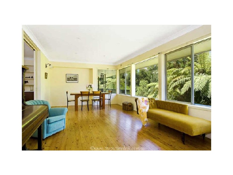 6 Derwent Avenue, Wahroonga NSW 2076